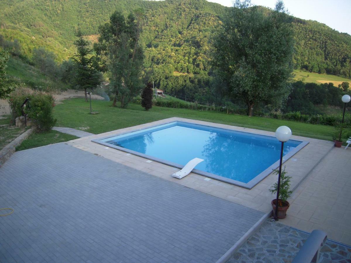 B&B Il Pozzo Di Celle Vernio Extérieur photo